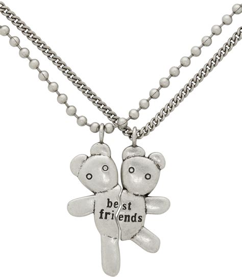 marc jacobs best friend necklace